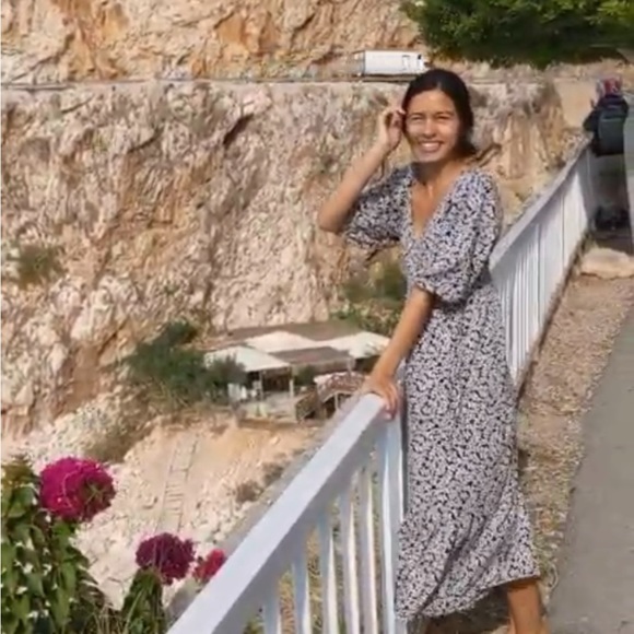 Adorable Mango Floral Maxi Dress - Picture 2 of 7